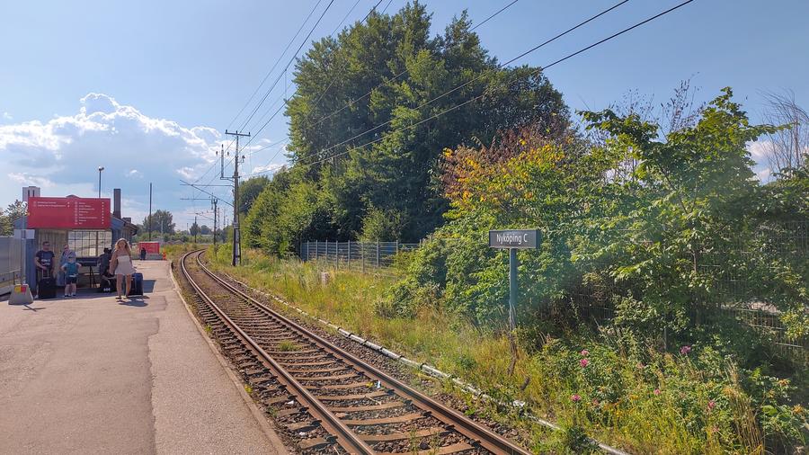 Perrong på Nyköpings station