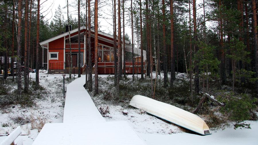 Fritidshus i snö