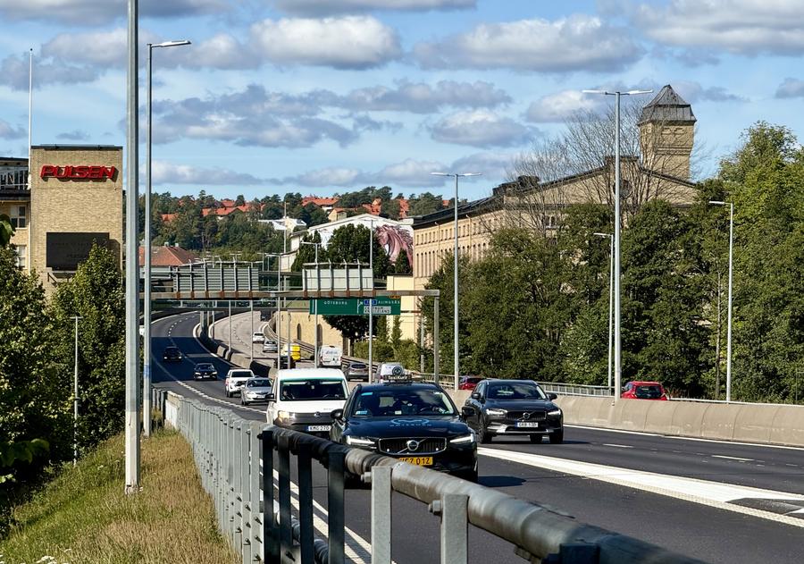 Bilar på motorväg i Borås